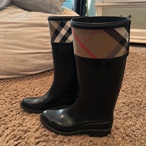 Burberry Rainbooots